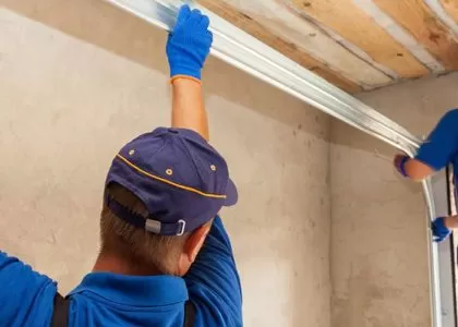 installing garage door2