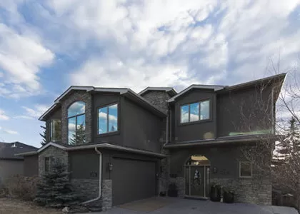 house with garage door